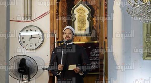 Friday-pray-speech-nafessa-mosque-latif-8